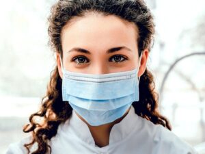 Olivia Garden Essentials Disposable Face Masks, 3-Ply, Non-Woven, 50/Pack