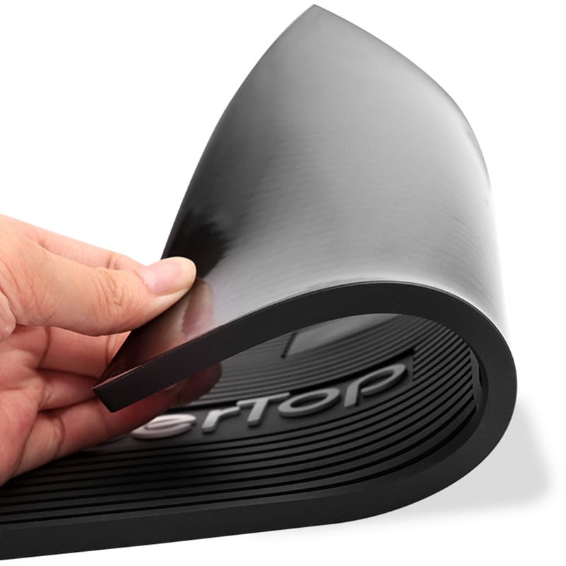 Heat Resistant BarberTop Silicone Mat for Tools, 2 Clipper Magnets, Black, 35.4 x 25.3cm - Image 4