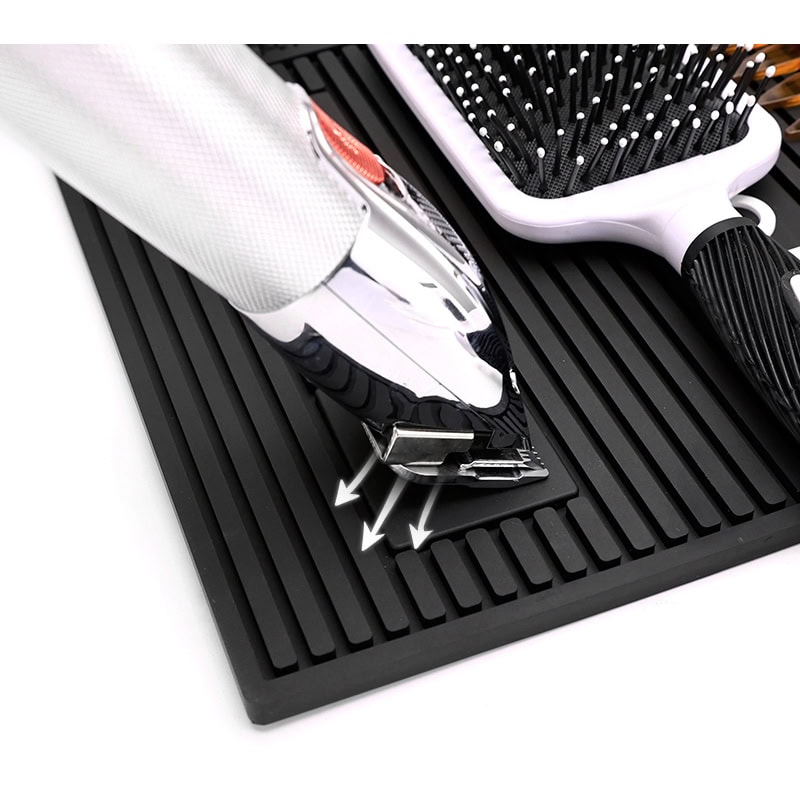 Heat Resistant BarberTop Silicone Mat for Tools, 2 Clipper Magnets, Black, 35.4 x 25.3cm - Image 6