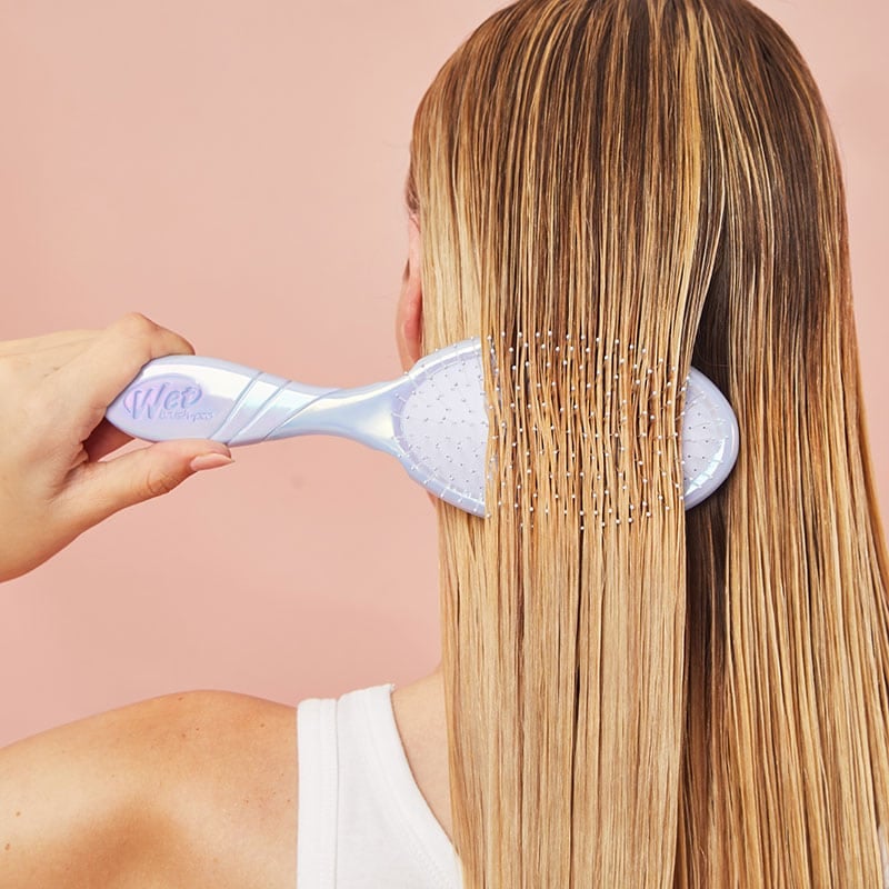 WetBrush Pro Detangler Holographic - Image 3