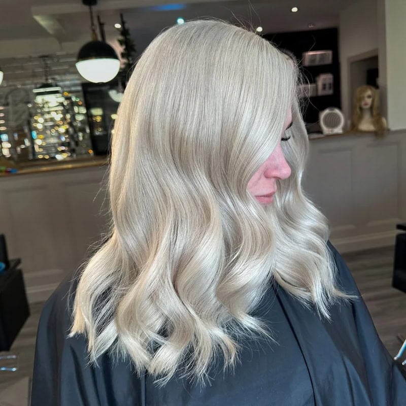 OSMO Super Silver No Yellow Shampoo - Image 5