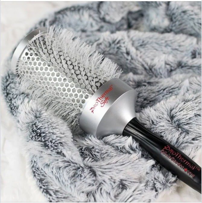 Olivia Garden ProThermal Soft White Bristles Brush Display: 8 Brushes & Stand - Image 5